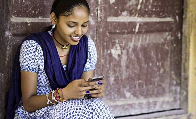 Thinking About Texting Parents? Best Practices for School-to-Parent Texting